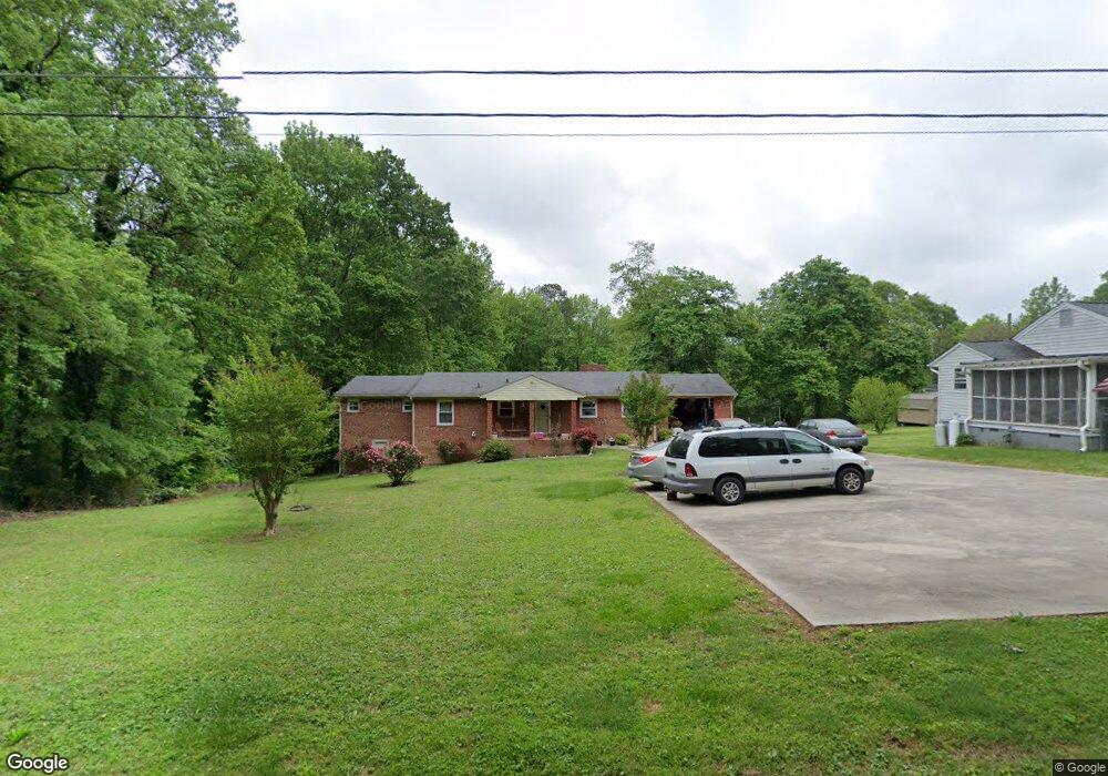 1862 Sechrest Cir, High Point, NC 27263 - photo 1