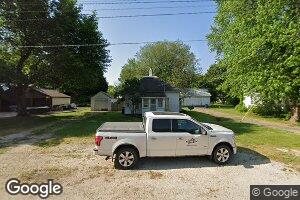 308 E Booth St, Tampico, IL 61283