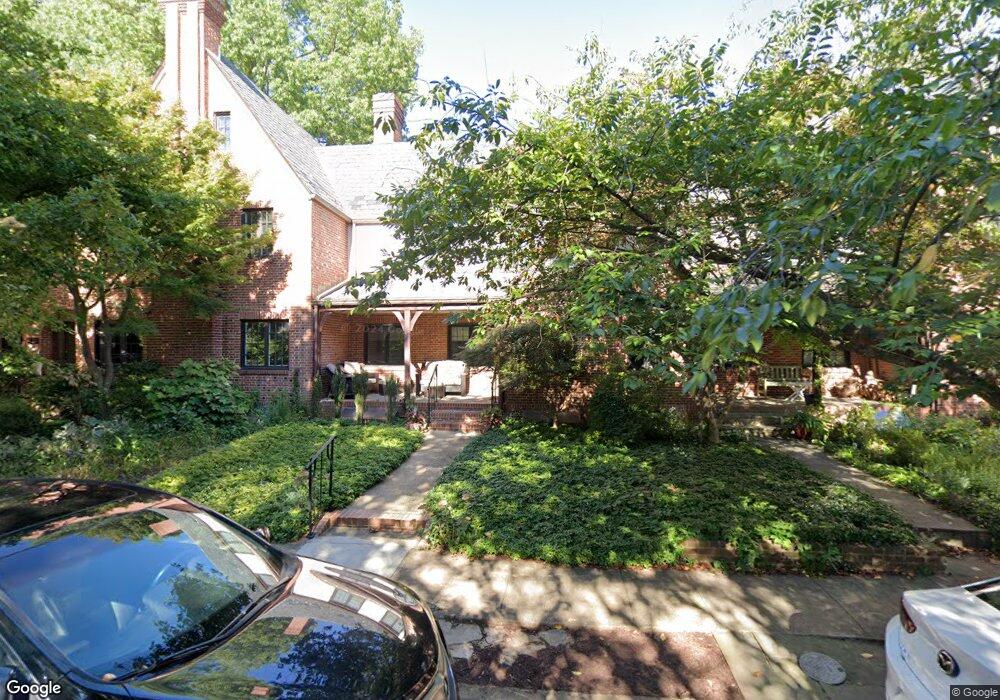 4429 Wickford Rd, Baltimore, MD 21210 - photo 1