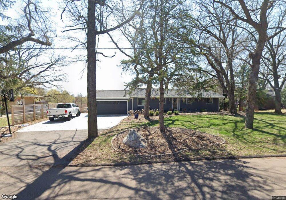 18601 Hanus Rd, Minnetonka, MN 55345 - photo 1