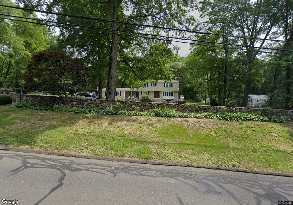 126 E Rocks Rd, Norwalk, CT 06851 - photo 1