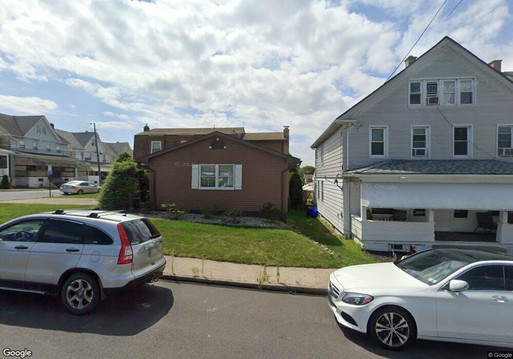 730 Roosevelt St, Hazleton, PA 18201 - photo 1