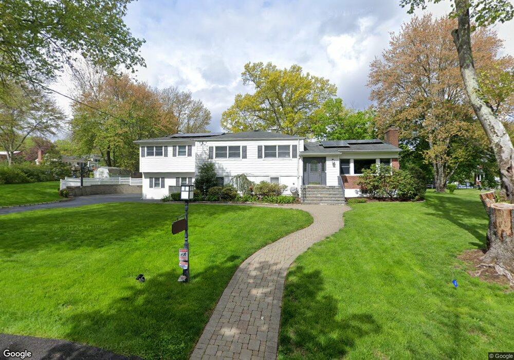 22 Spruce Rd, Briarcliff Manor, NY 10510 - photo 1