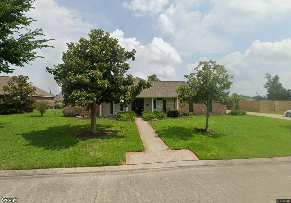 3146 Saint Andrews Dr, Lake Charles, LA 70605 - photo 1