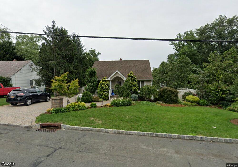18 Cara Dr, Nanuet, NY 10954 - photo 1