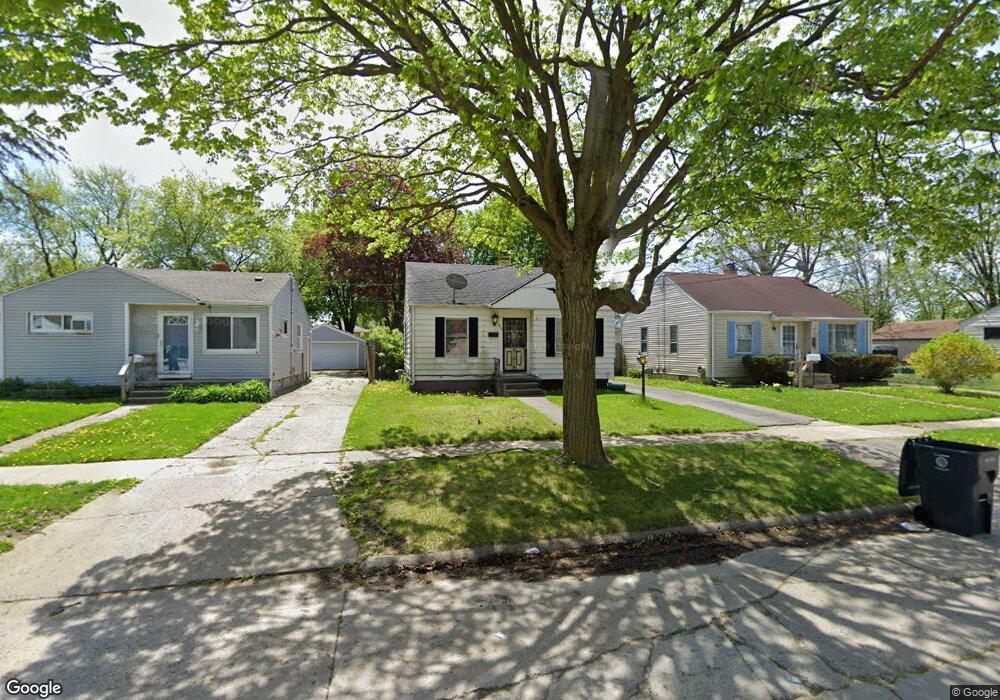 3917 Larchmont St, Flint, MI 48532 - photo 1