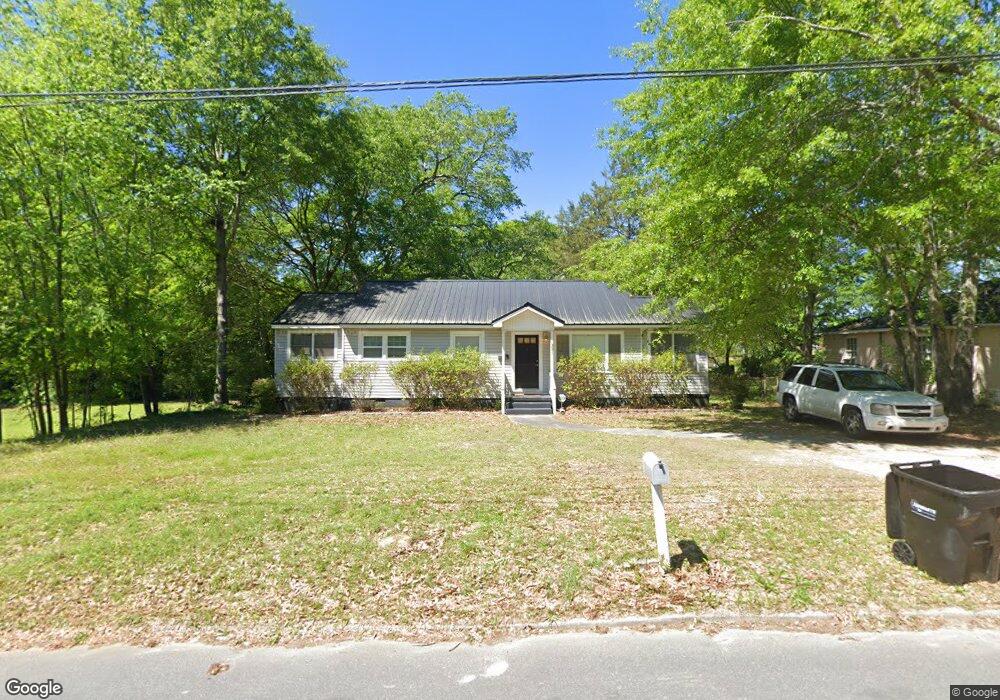 331 Lee St, Barnesville, GA 30204 - photo 1