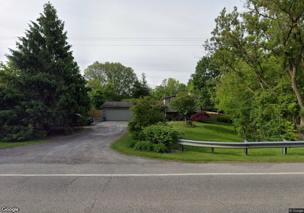 814 E River Rd, Flushing, MI 48433 - photo 1