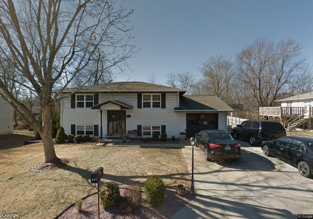 607 Whitney Ln, Rolla, MO 65401 - photo 1