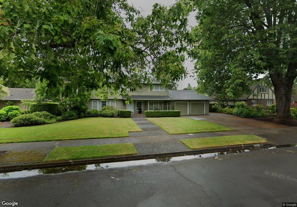 2881 Flintlock St, Eugene, OR 97408 - photo 1