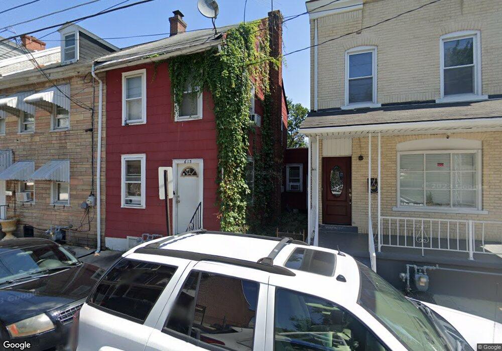 613 N Lumber St, Allentown, PA 18102 - photo 1