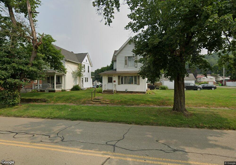 1524 Chestnut St, Coshocton, OH 43812 - photo 1