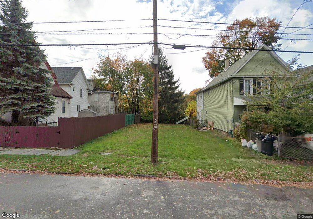 1418 Pine St, Scranton, PA 18510 - photo 1