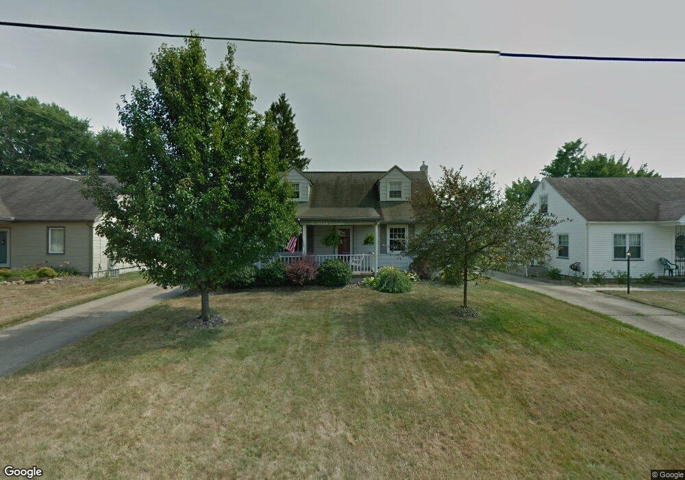 236 Renee Dr, Struthers, OH 44471 - photo 1