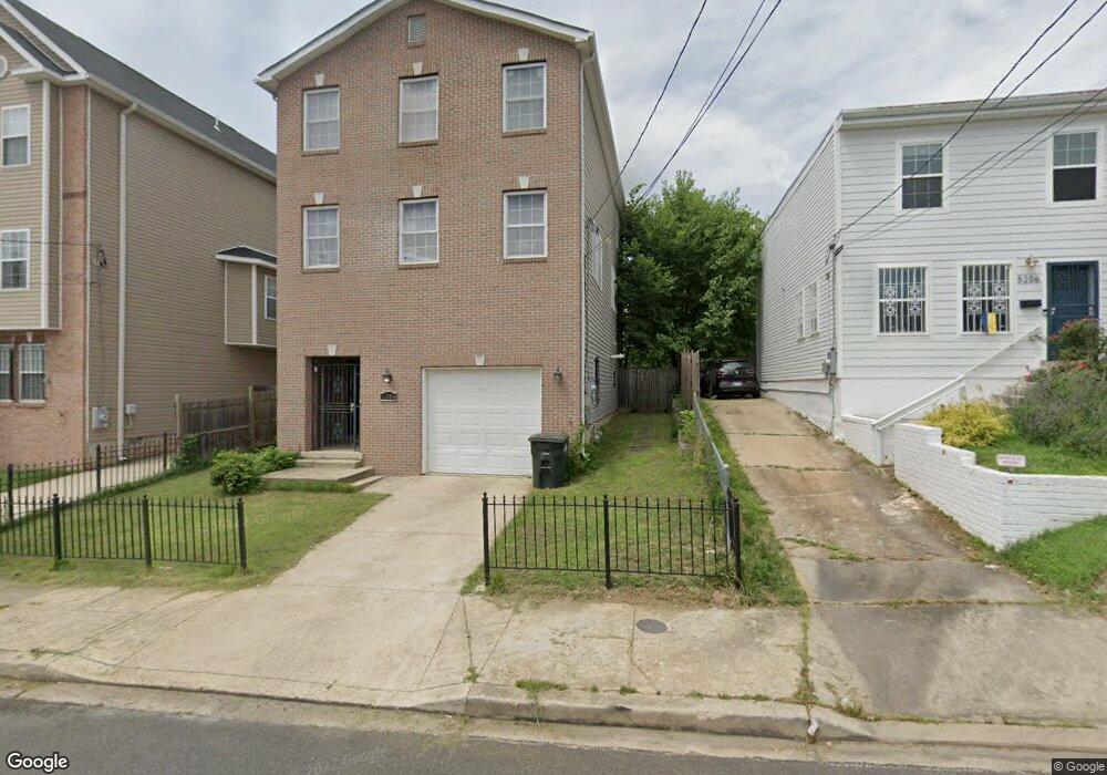 5202 E St SE, Washington, DC 20019 - photo 1