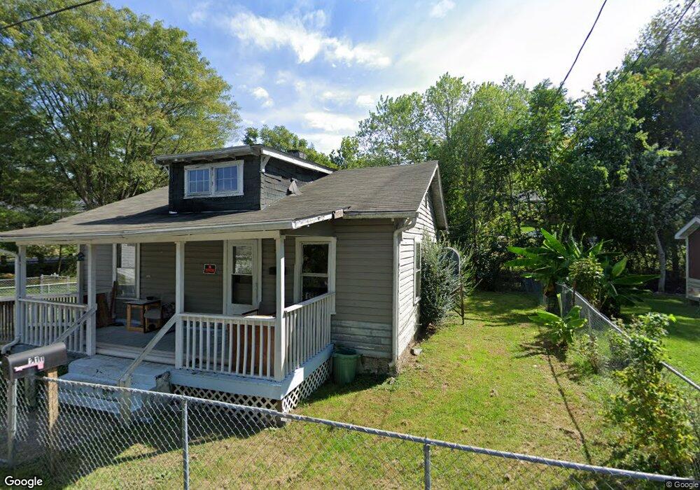 210 Chestnut Aly, Pulaski, VA 24301 - photo 1