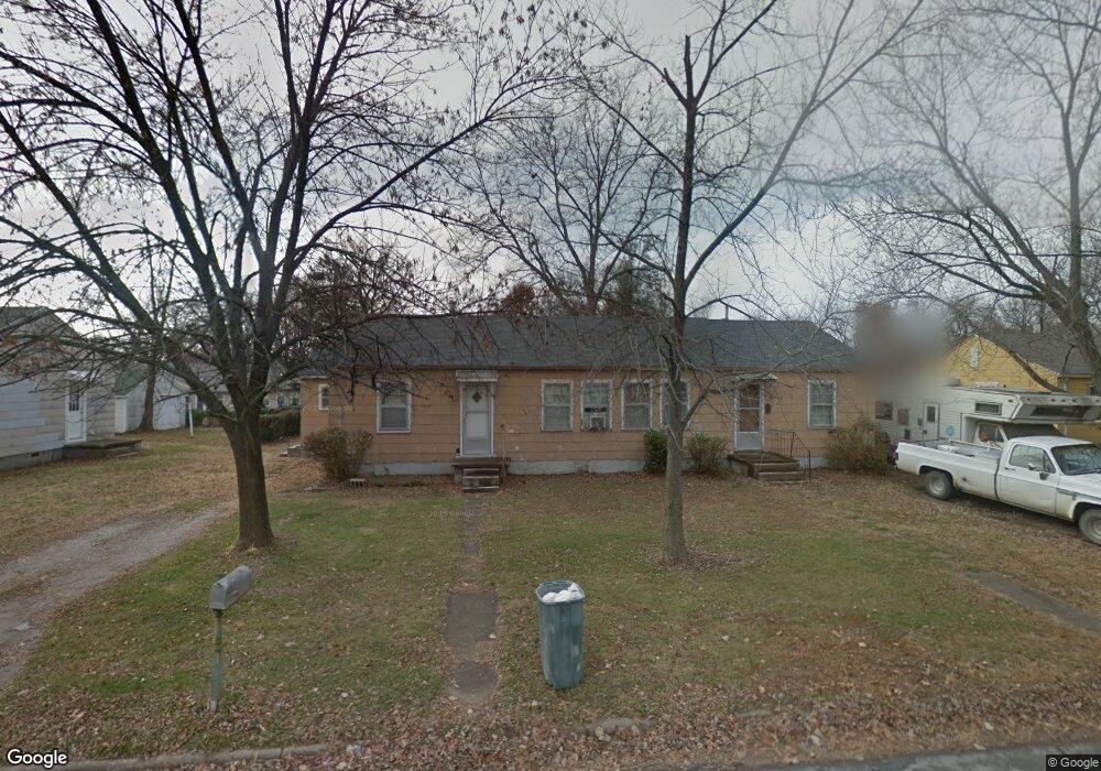 27 Walnut Dr, Parsons, KS 67357 - photo 1