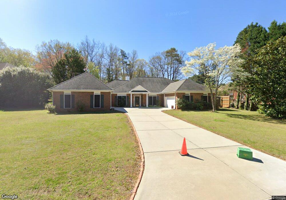 408 Saddle Creek Dr, Roswell, GA 30076 - photo 1