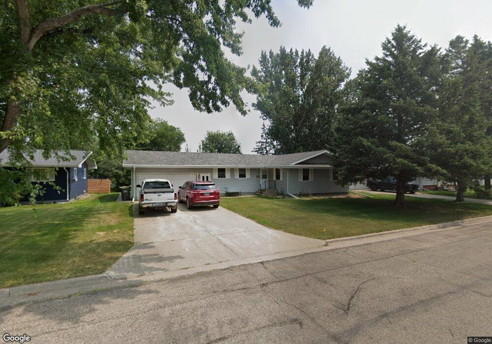 1414 5 1/2 Ave NE, Jamestown, ND 58401 - photo 1