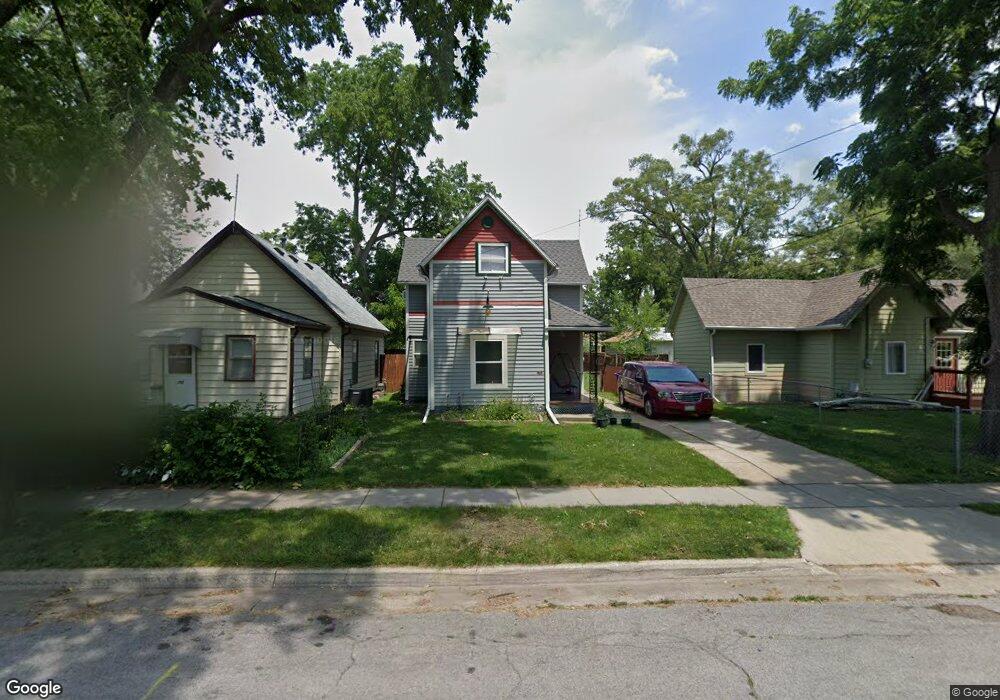 318 E Dunham Ave, Des Moines, IA 50315 - photo 1