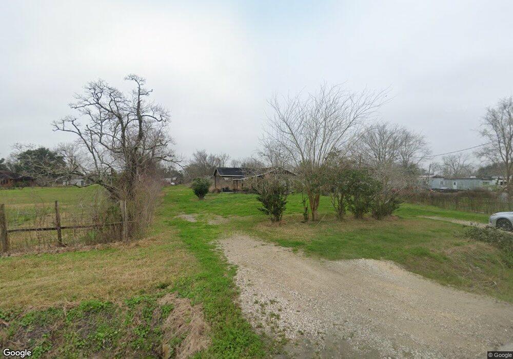 5331 Farmer Rd, Alvin, TX 77511 - photo 1