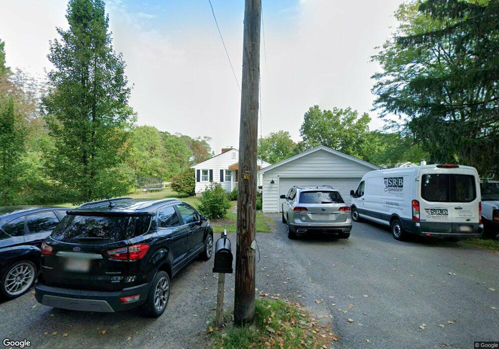 780 Fisher Rd, Fitchburg, MA 01420 - photo 1