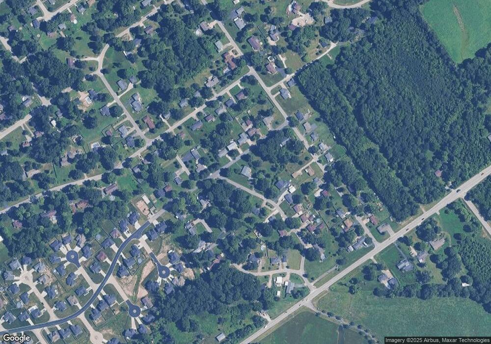 8713 Sycamore Dr, Charlestown, IN 47111 - photo 1