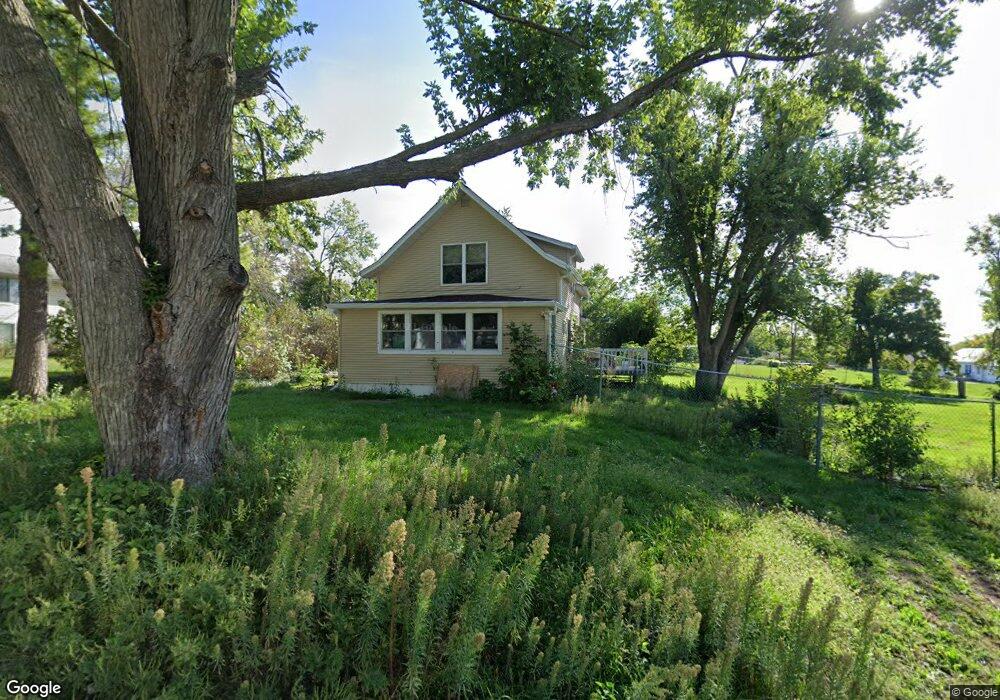 3630 E Ave NW, Cedar Rapids, IA 52405 - photo 1