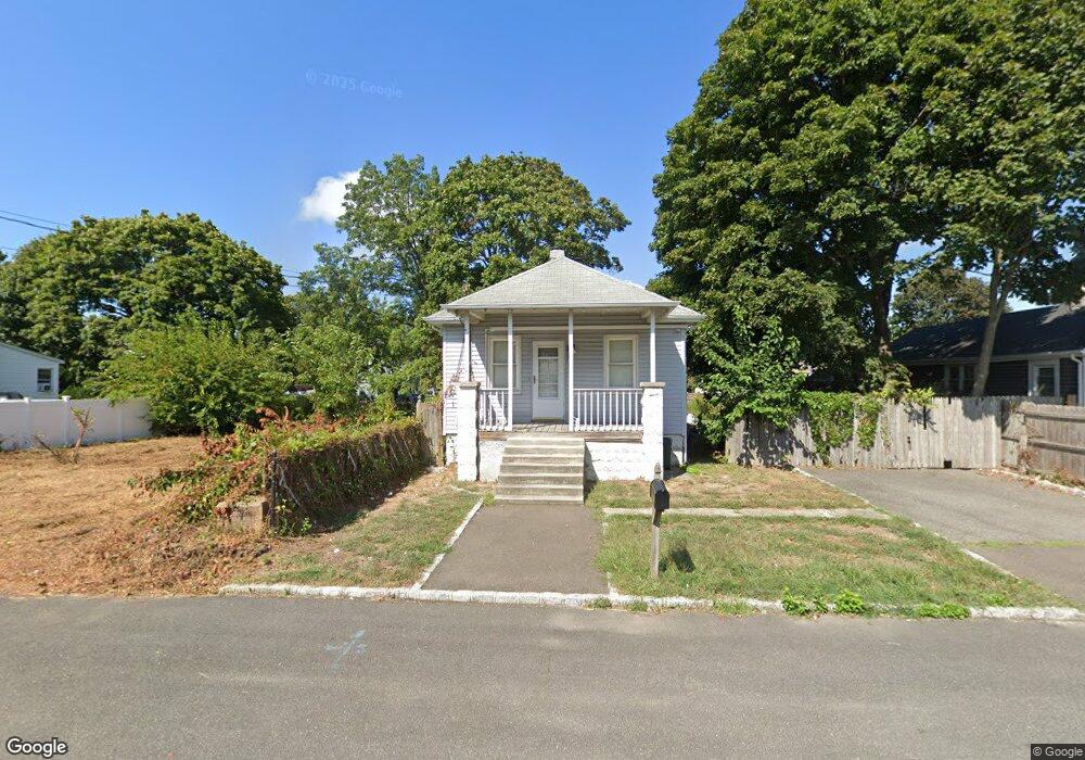 137 43rd St, Copiague, NY 11726 - photo 1