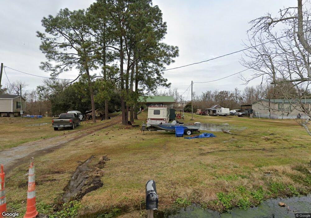 1708 Delcambre Rd, New Iberia, LA 70560 - photo 1