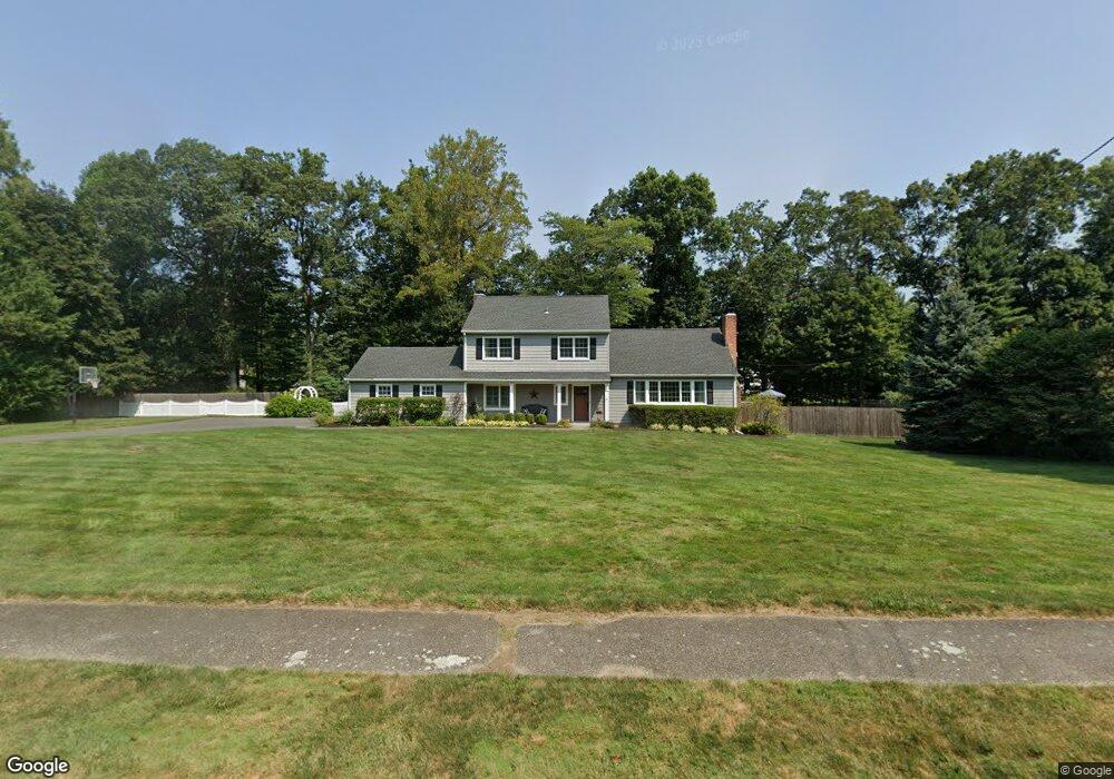 41 Summit Ridge Rd, New Canaan, CT 06840 - photo 1