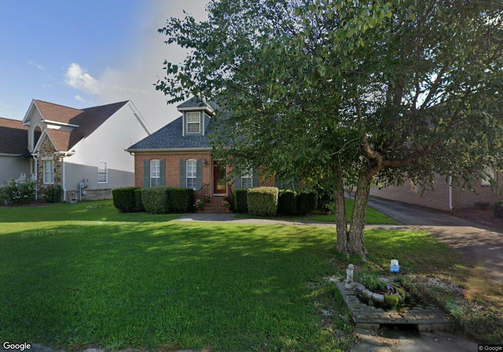 224 Lakepoint Dr, Gadsden, AL 35901 - photo 1