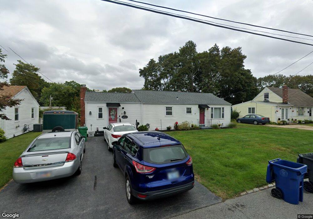 27 Grotto Ave, Warwick, RI 02888 - photo 1