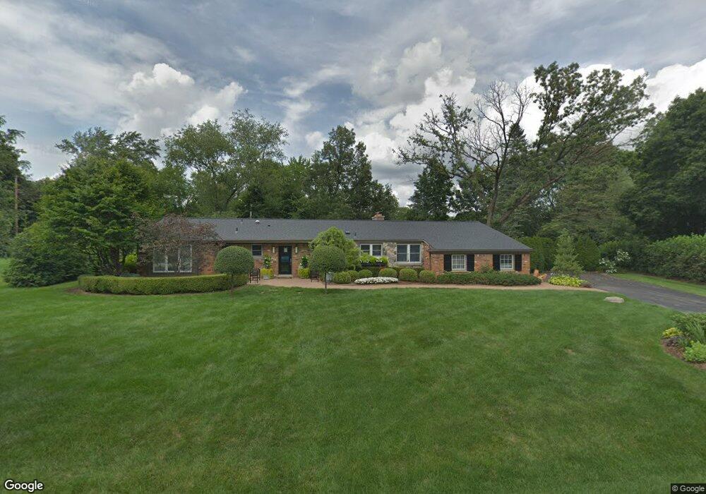 6183 Thorncrest Dr, Bloomfield Hills, MI 48301 - photo 1