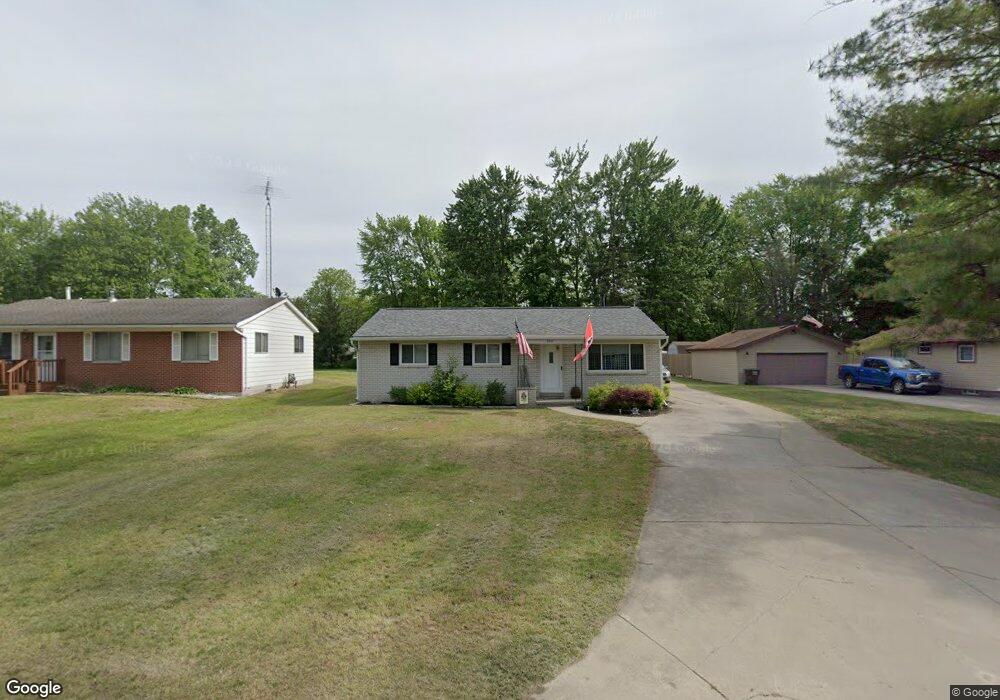 399 Kent St unit Bldg-Unit, Carleton, MI 48117 - photo 1