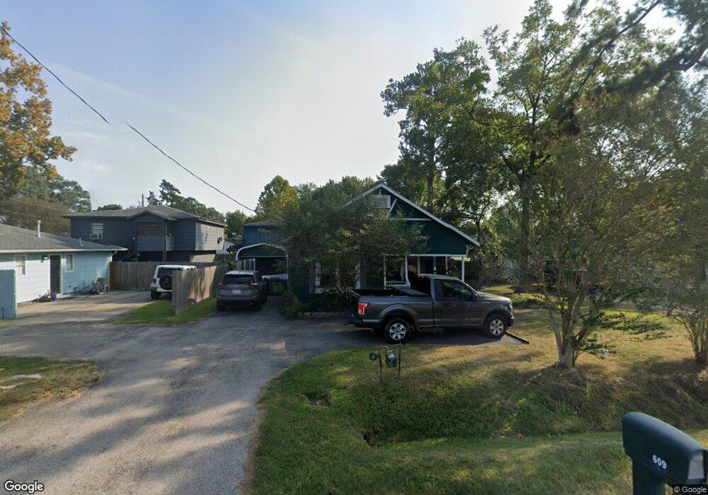 609 S Cherry St, Tomball, TX 77375 - photo 1