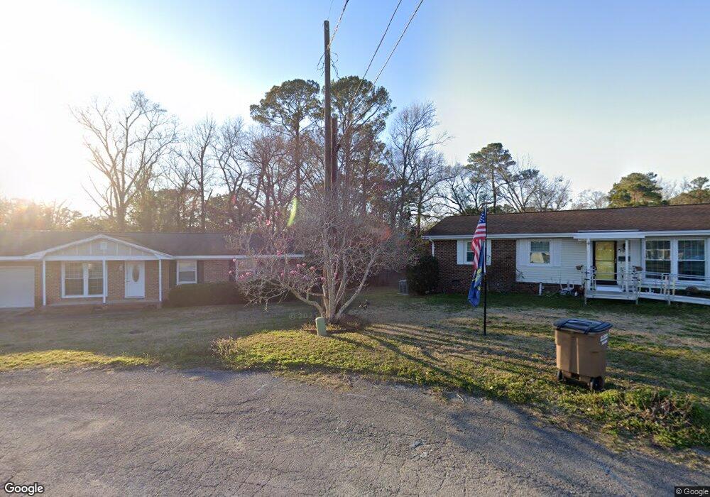 209 Noble Ct, Jacksonville, NC 28546 - photo 1
