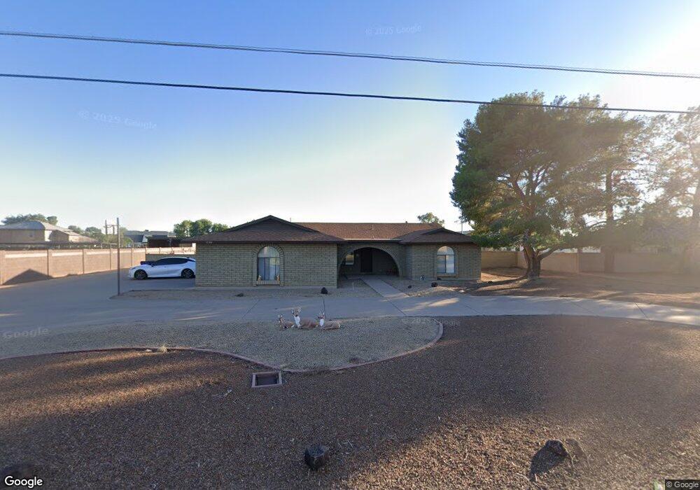 2615 E Desert Ln, Gilbert, AZ 85234 - photo 1