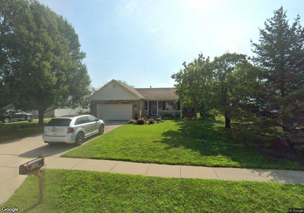 647 West St, Whiteland, IN 46184 - photo 1