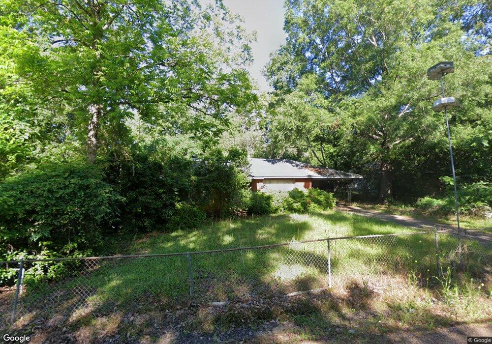 105 Tabor St, Pineville, LA 71360 - photo 1