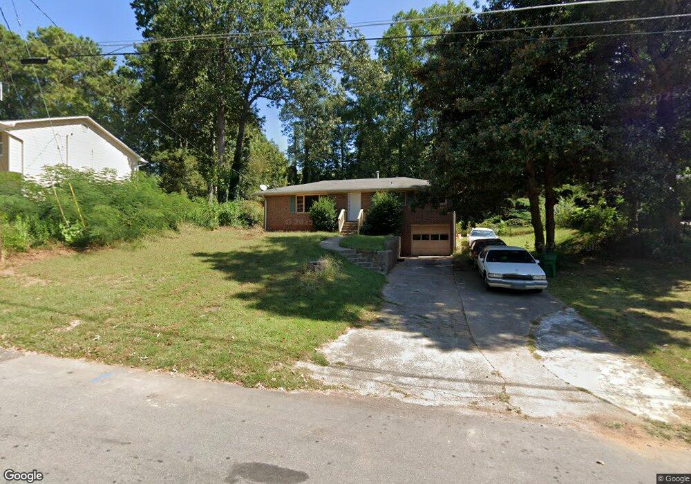 463 Dixie Lee Ln unit 2, Stone Mountain, GA 30083 - photo 1