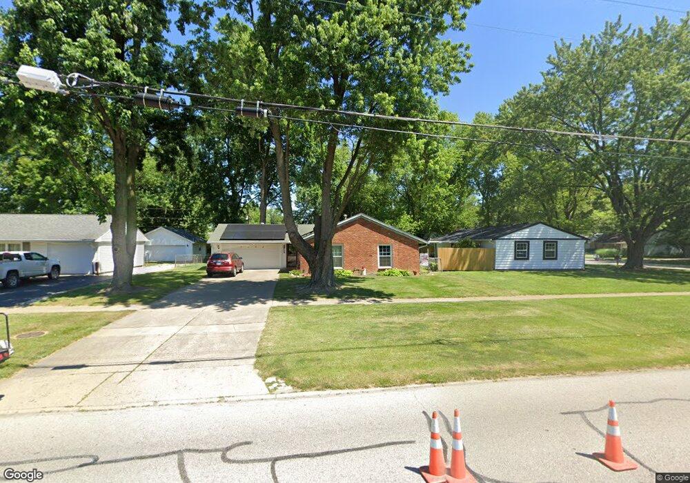 1104 Stanley Rd, Plainfield, IN 46168 - photo 1