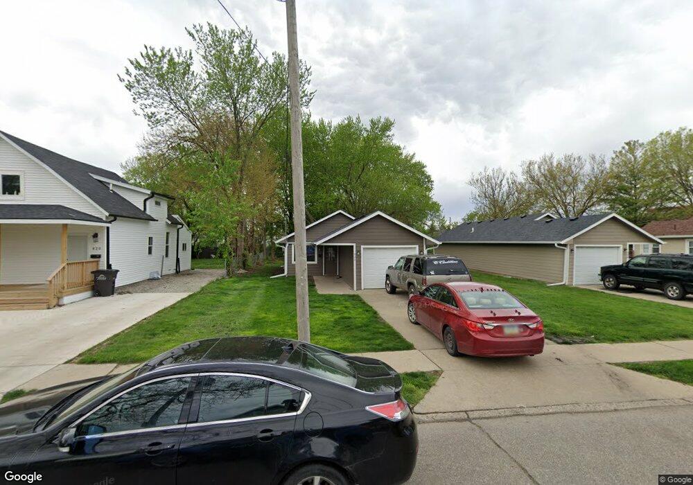 824 & 904 E 22nd St, Des Moines, IA 50317 - photo 1