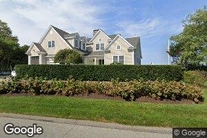 277 Monomoscoy Rd, Mashpee, MA 02649
