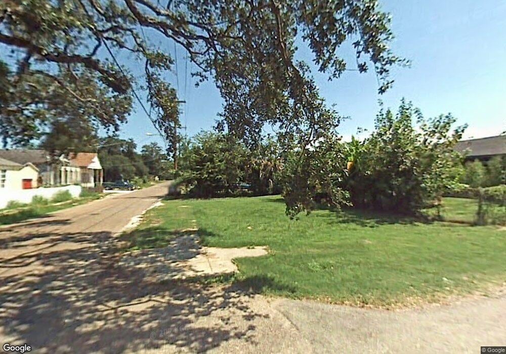 637 Lizardi St, New Orleans, LA 70117 - photo 1