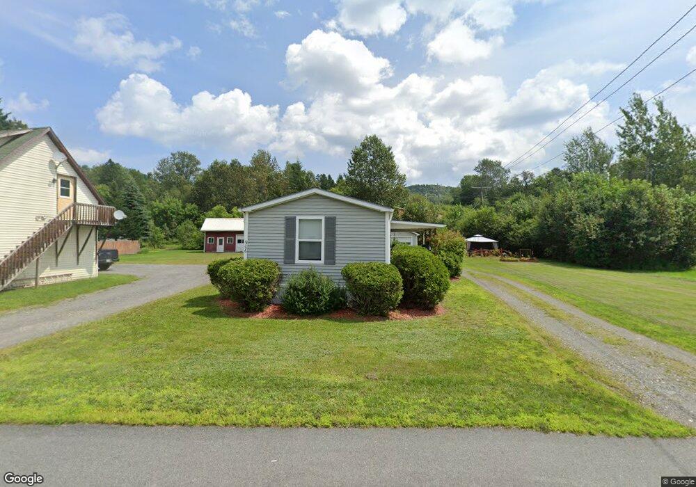 906 Washington St, West Stewartstown, NH 03597 - photo 1