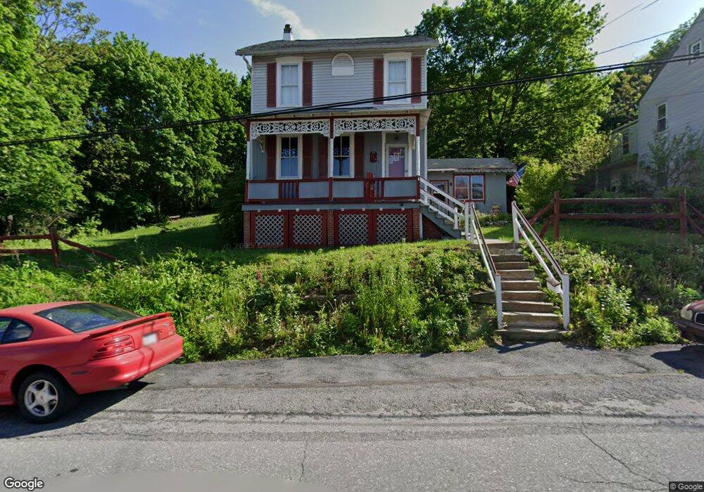 319 Port Clinton Ave, Hamburg, PA 19526 - photo 1