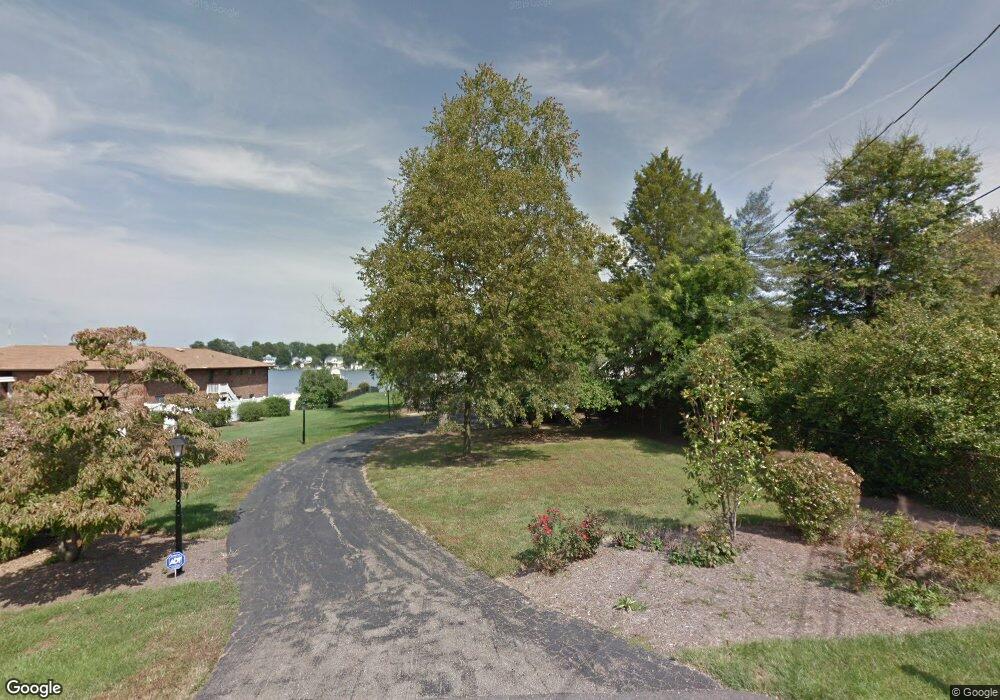 216 W Lake Dr, Annapolis, MD 21403 - photo 1