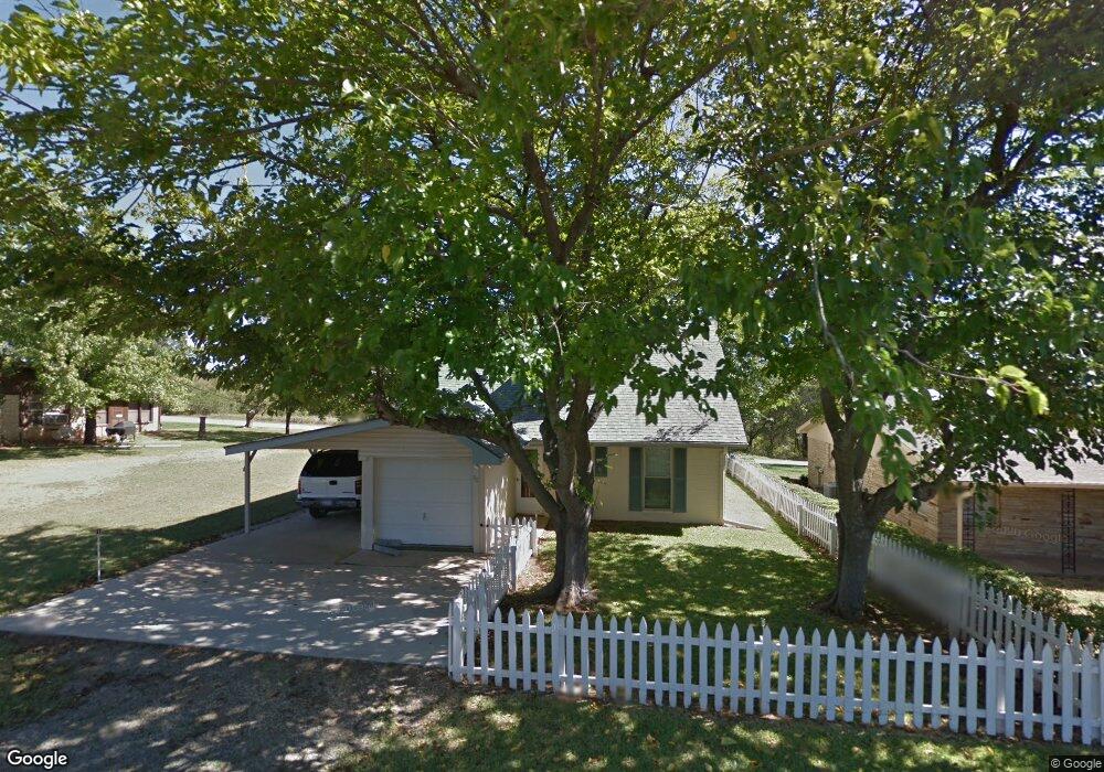 90 Mimosa Dr, Pottsboro, TX 75076 - photo 1