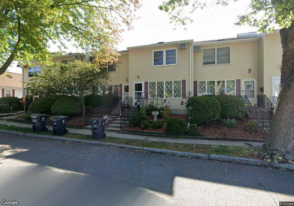 27 Pearson Ave unit 27, Pawtucket, RI 02860 - photo 1